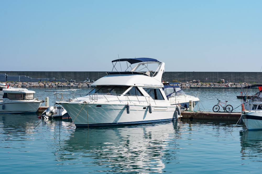 barco sin patron en menorca